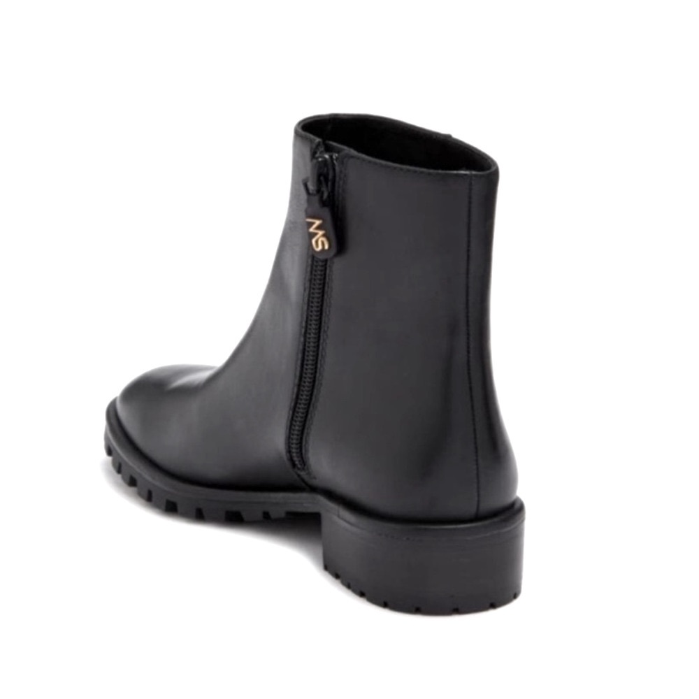 Stuart Weitzman Maelie‎ Lug Sole Ankle Boot - Picture 3 of 11